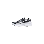 Baskets EA7 pour homme, noires et blanches, à lacets, semelle épaisse, en polyester avec empiècements en mesh et synthétiques.