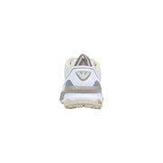 Ea7 Baskets pour hommes blanches et grises au design moderne et élégant, avec lacets en mesh et polyester synthétique.