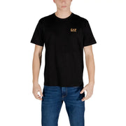 Noir Ea7 Emporio Armani hommes t-shirt avec un petit logo doré sur la poitrine gauche, convient pour une tenue décontractée