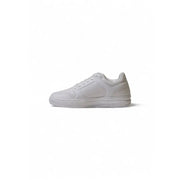 Ea7 bas en cuir blanc pour hommestop Baskets à lacets et semelle en caoutchouc au design minimaliste épuré et aux coutures discrètes.