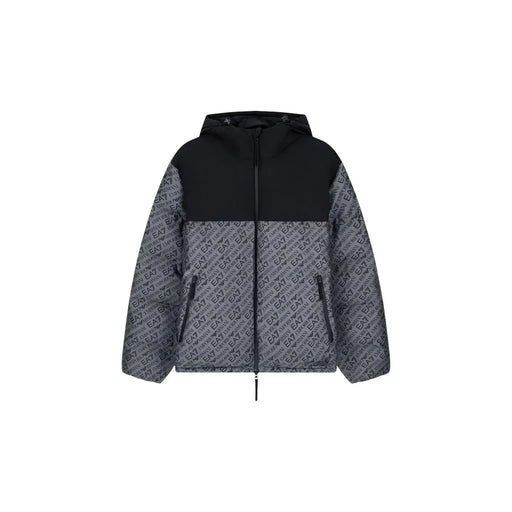 Doudoune EA7 pour homme, noire et grise, ornée du logo EA7 en répétition (vue de face).