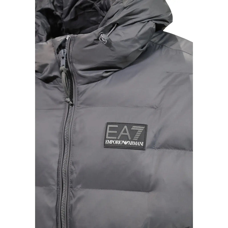 Ea7 Doudoune homme gris foncé matelassée avec écusson logo Emporio Armani (vue de face)