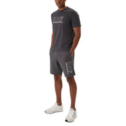 Ea7 Short Emporio Armani pour homme, gris, avec logo blanc sur le devant et le côté, vue de face