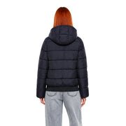Doudoune d'hiver matelassée noire EA7 pour femme, à capuche, en polyester avec fermeture éclair sur le devant
