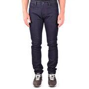 Jean Emporio Armani pour homme, bleu indigo foncé, coupe slim et cinq poches, vue de face