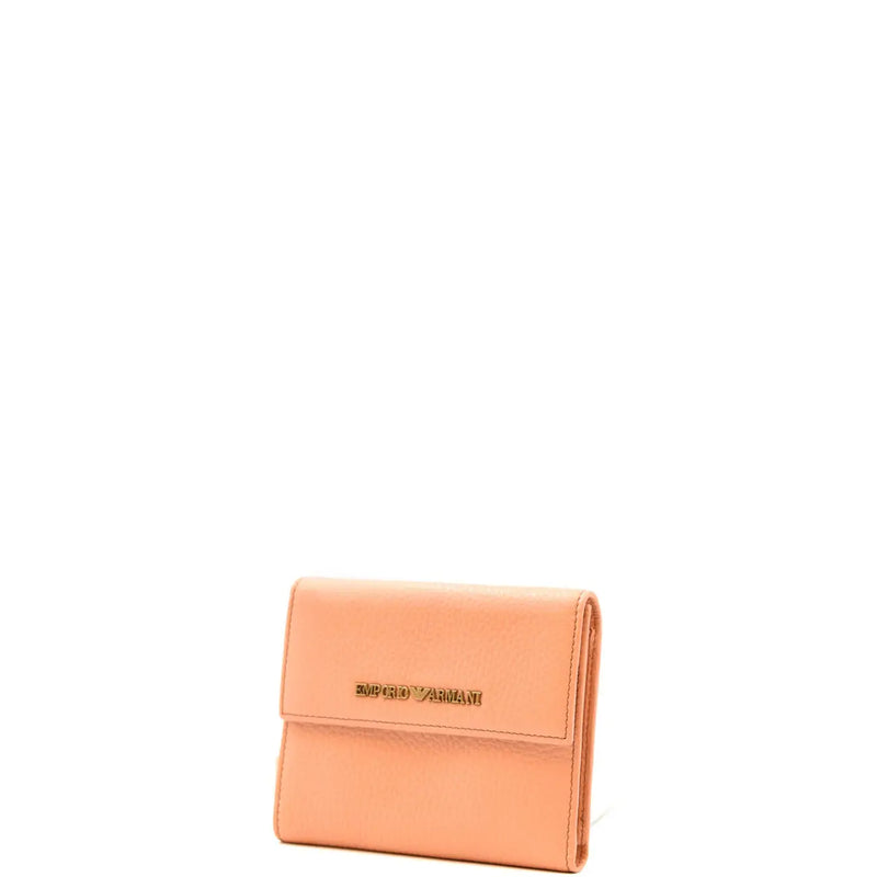 Portefeuille à trois volets en cuir couleur pêche avec plaque logo Emporio Armani dorée et plusieurs poches