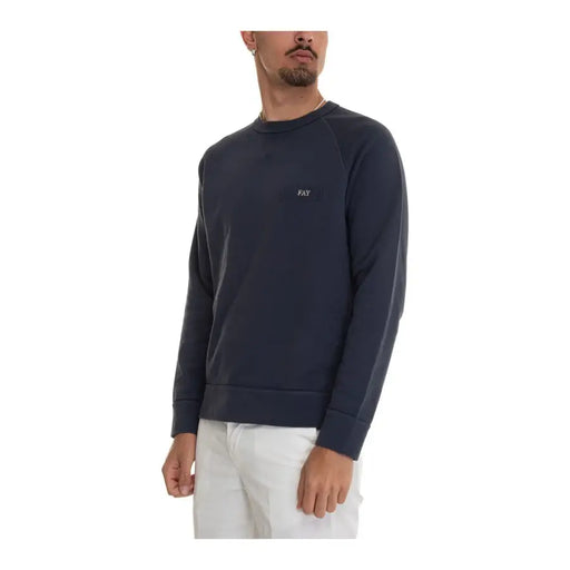 Sweat-shirt Fay pour homme, bleu marine foncé, en maille de coton, col rond, avec petit logo brodé sur la poitrine gauche.