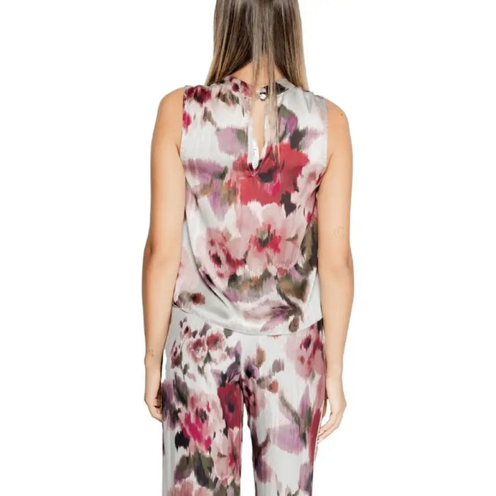 Floral print sleeveless jumpsuit from Floral Print Top and Pants Set displayed