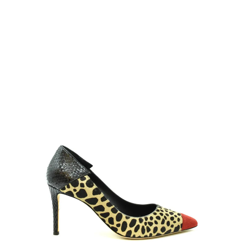 Escarpins Giuseppe Zanotti pour femme en daim imprimé léopard et peau de serpent noire, bout rouge.