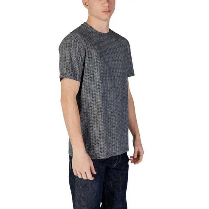Gray patterned t-shirt from Armani Exchange Black Geometric Mens T Shirt collection