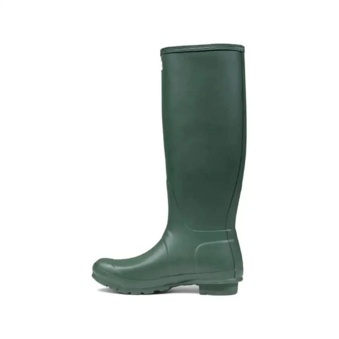 Green rubber rain boot from Hunter Women, ideal for stylish wet weather protection