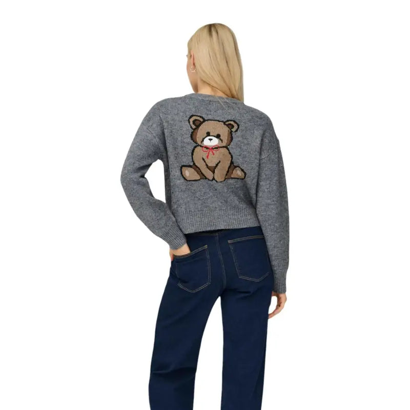 Women’s gray knit cardigan with brown teddy bear design on back, long button front