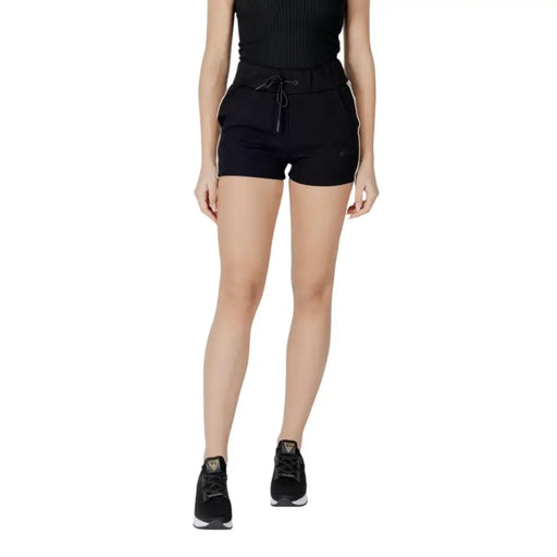 Guess Active Short de sport noir pour femme avec cordon de serrage et bandes latérales