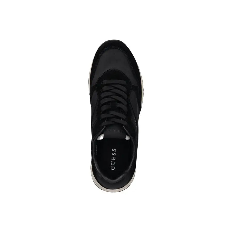 Guess Baskets noires sportives pour homme, à enfiler, au design moderne et élégant avec empiècements en daim et synthétique.