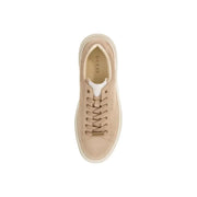 Guess baskets basses en daim beige pour hommetop avec une semelle en caoutchouc blanc et des lacets assortis pour un style sportif et facile à enfiler