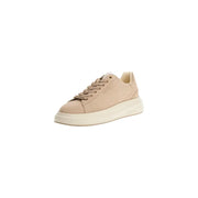 daim beige Guess Baskets pour hommes avec semelle épaisse en caoutchouc blanc et lacets assortis, chaussures sportives à enfiler