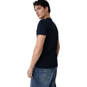 Guess T-shirt homme bleu en coton, coupe slim, col rond, dos dévoilant un motif à manches courtes noires