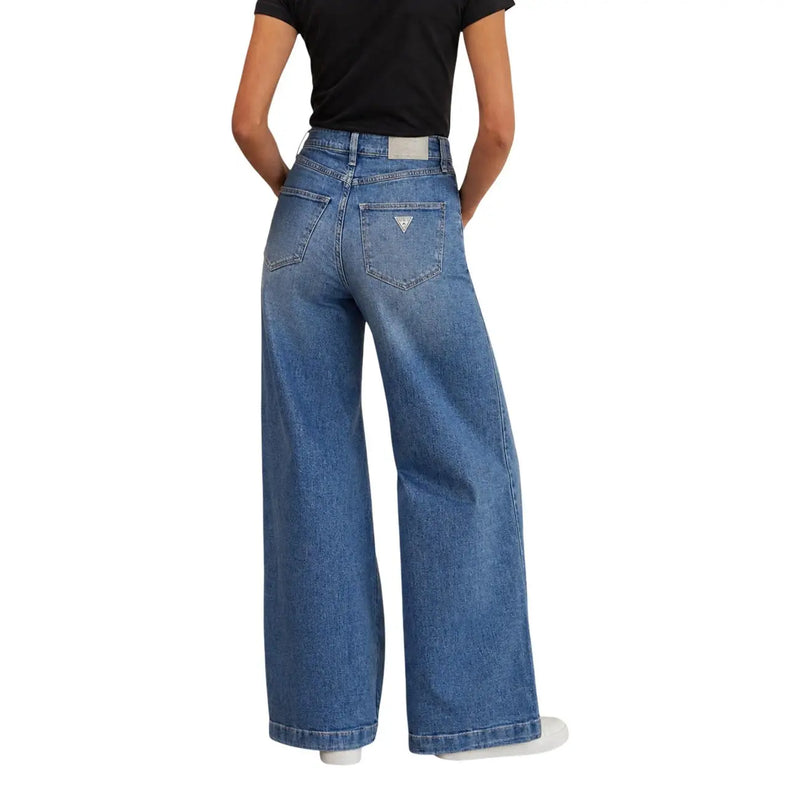 verso de guess Jean Bellagio bleu en mélange de coton pour femme, coupe large, délavage délavé et logo triangulaire