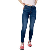 Guess Jean slim taille haute en denim bleu foncé pour femme, mélange de coton, avec délavage subtil et coupe ajustée.