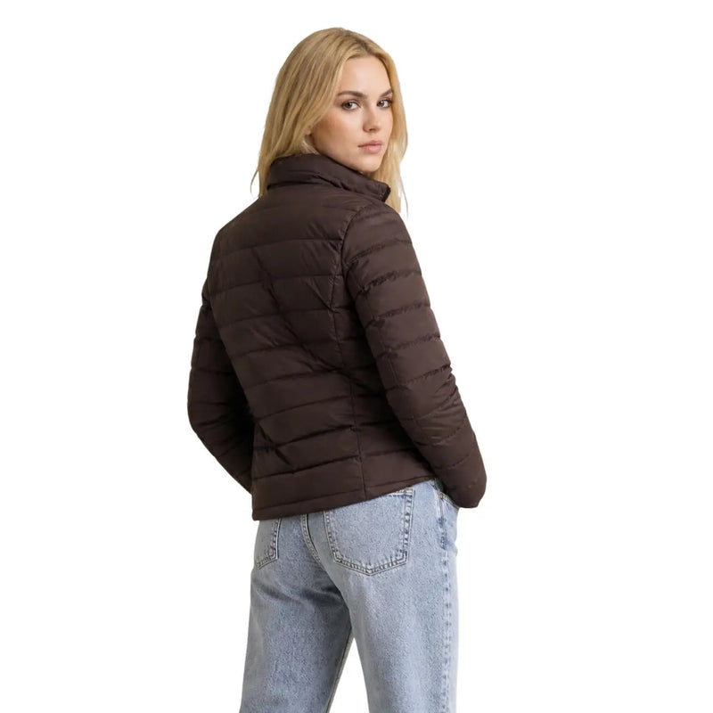 Guess Doudoune matelassée marron en polyester pour femme, à col montant et manches longues, idéale par temps froid.