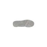 Gray rubber sole with geometric tread and embossed guess logo on white leather women lace up sneakers
