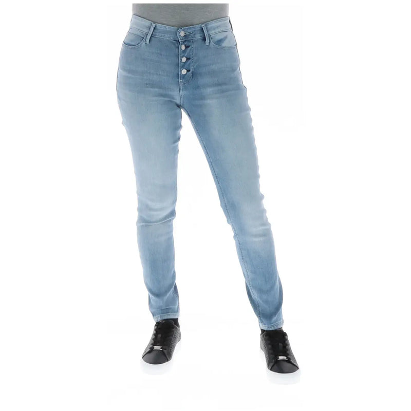 Guess Jean bleu clair pour femme en mélange de coton, délavé clair, taille haute, fermeture boutonnée et style usé