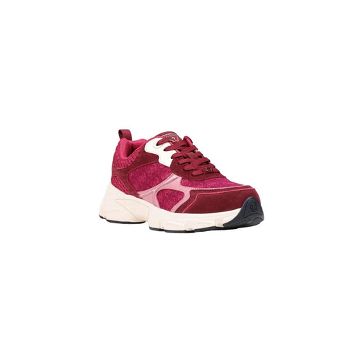 Guess Baskets compensées pour femmes bordeaux avec empeigne en mesh suédé bordeaux et rose vif et semelle blanche épaisse