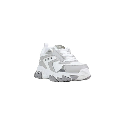 Guess Baskets pour femmes grises en polyester polyuréthane à lacets, ornées d'un design épais à plusieurs couches blanc et argent avec logo