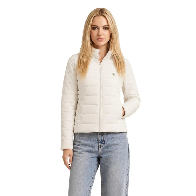 matelassé couleur crème guess Doudoune à col roulé épais pour femme, fermeture éclair sur le devant, en polyester.