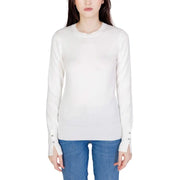 Guess women white long cotton knitwear featuring long sleeves with subtle ribbed cuffs and button details for fall winter