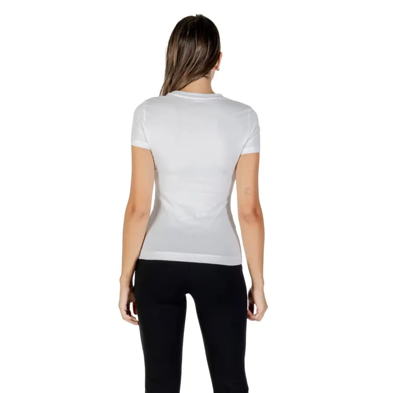 Guess women white printed short sleeve round neck t shirt made of fitted lightweight fabric for casual wear