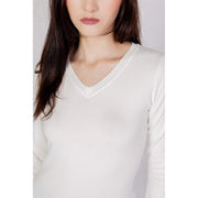 Guess women’s v-neck white cotton sweater soft long-sleeved top with subtle ribbed texture and v-neck design