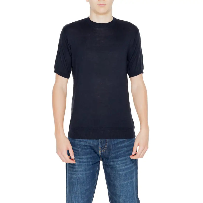 Black short-sleeved crew neck cotton knit top from hamaki-ho designed for men