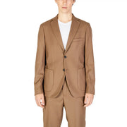 Tan wool blazer with notched lapels and two front buttons from hamaki-ho men beige polyester lapel collar blazer GAI1579H