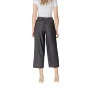 Ichi Women black cotton wide-leg cropped trousers with elastic waistband and front pockets