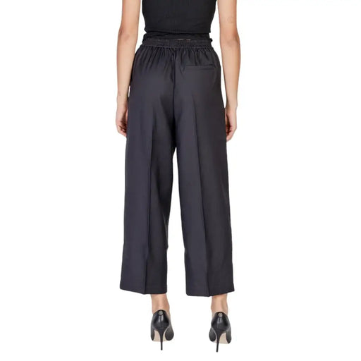 Ichi Women Black Polyester Wide-Leg Trousers with Elastic Waistband