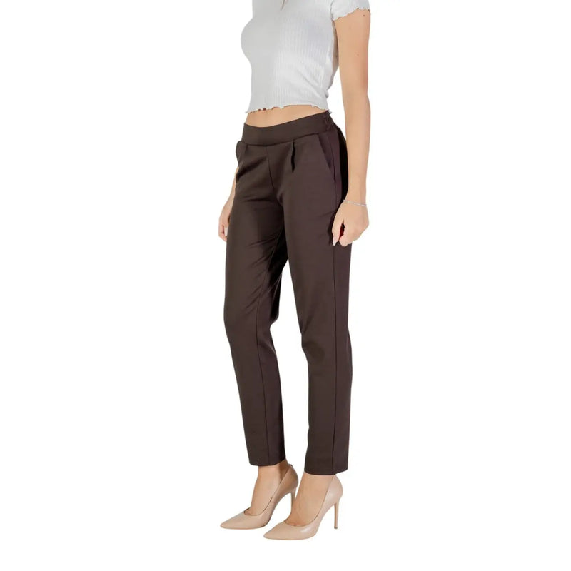 Ichi Pantalon marron pour femme, taille élastiquée, en polyester, coupe droite élégante et plis discrets à la taille.