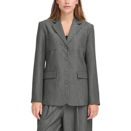 Ichi Blazer gris en polyester pour femme, avec épaules structurées et poches à rabat sur le devant en tissu texturé