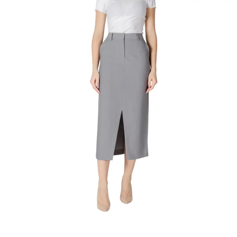 Ichi women grey spring summer skirt with pockets featuring a sleek mid-calf pencil cut and central front slit