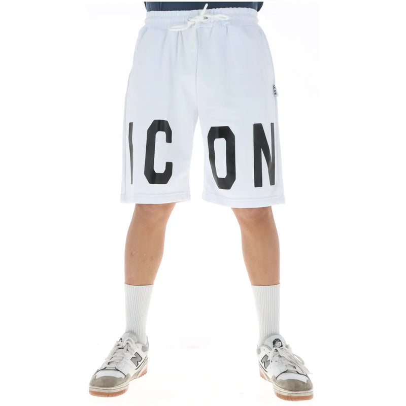 Icon shorts blancs pour hommes avec des motifs noirs audacieux icon Inscription et ceinture à cordon de serrage, vue de face