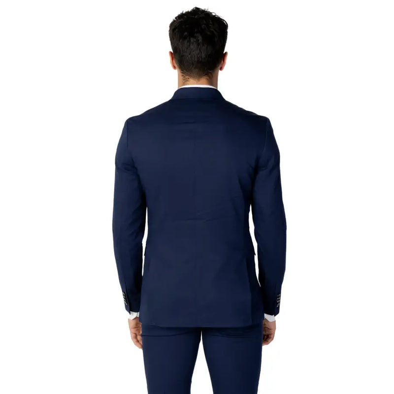 Navy blue jack and jones tailored suit jacket with subtle texture and matching trousers for spring summer men