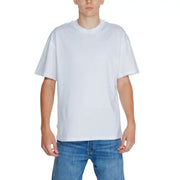 Jack & Jones men white short sleeve round neck t shirt made of soft cotton fabric with a crew neck design