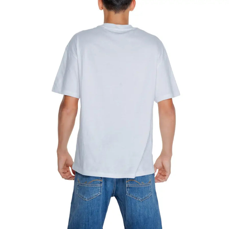 White cotton jack & jones men short sleeve t shirt with round neck and simple crew neck design