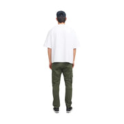 Pantalon cargo vert olive de Jack & Jones, doté de multiples poches et d'une coupe décontractée pour un style casual.
