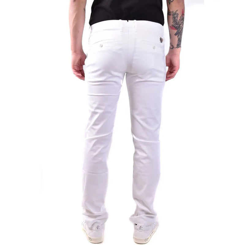 Pantalon slim blanc Jacob Cohen pour homme en coton texturé avec logo brodé sur la poche arrière (vue de dos)