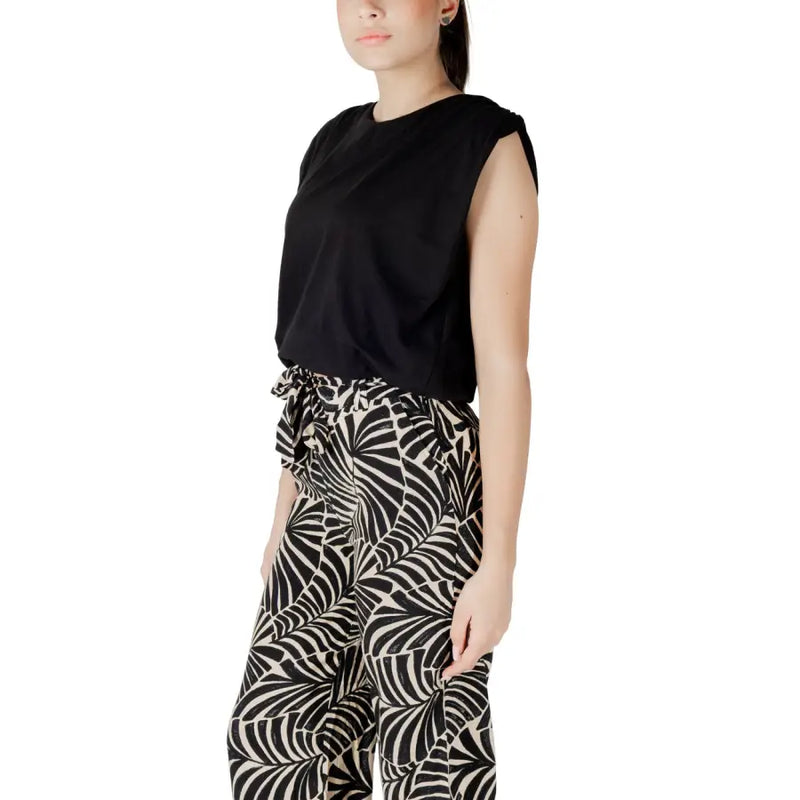 Black sleeveless cotton top by Jacqueline De Yong with relaxed fit and subtle ruching at the shoulder
