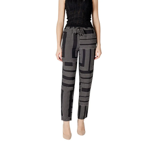Pantalon Jacqueline de yong pour femme, noir et blanc, en viscose à motifs géométriques, avec taille élastiquée à cordon, idéal pour une tenue décontractée.