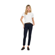 Pantalon chino slim en coton bleu marine pour femme, signé Jacqueline de Yong, coupe droite et passants de ceinture.