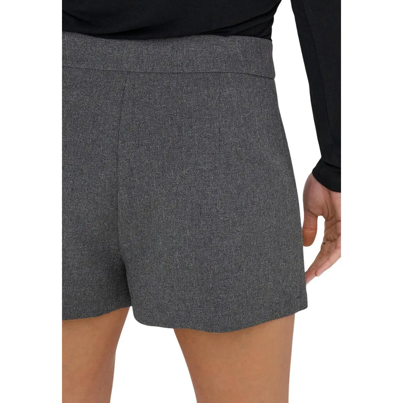 Pantalon gris pour femme Jacqueline de yong en polyester élasthanne, avec short texturé gris et ceinture tailleur.