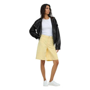 A pair of pale yellow high waisted shorts with a clean straight leg cut for women Jacqueline de Yong